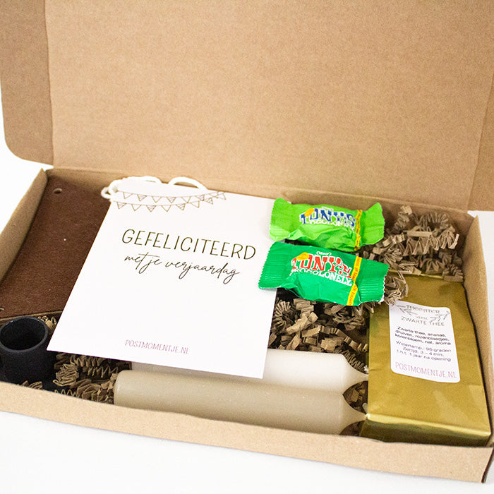 Pakketje 'Gefeliciteerd' middel